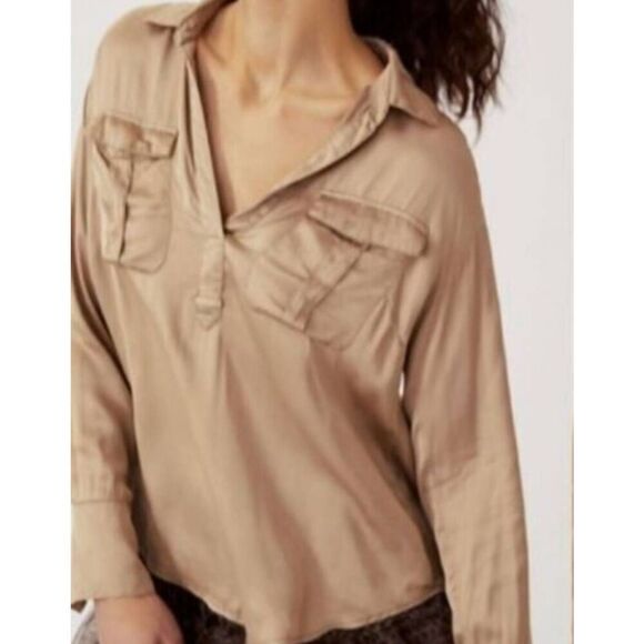 NWOT Anthropologie Blouse Women's XS Champagne Satin Relaxed Split Back - Picture 1 of 5